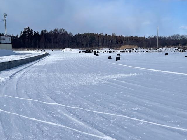 ※現在のコース状況　ＭＳＰナイター　車で雪遊び　ベストコンデイションです！！